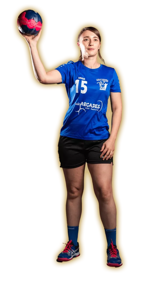 Portrait de Fanny Repetto, joueuse du Sarlat Handball Périgord Noir, club de handball amateur en Dordogne